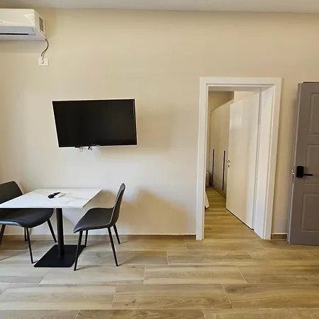 Apartament Molla Golem